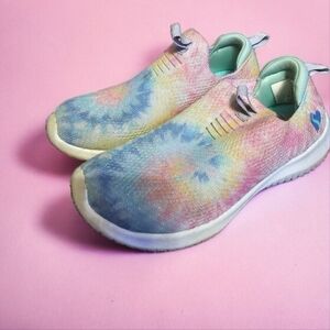 Girls Tye-Dye Sketchers Ultra-Flex Groovin' Slip-on Sneakers